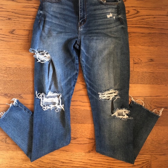 American Eagle Outfitters Denim - AE super stretch ripped jeans